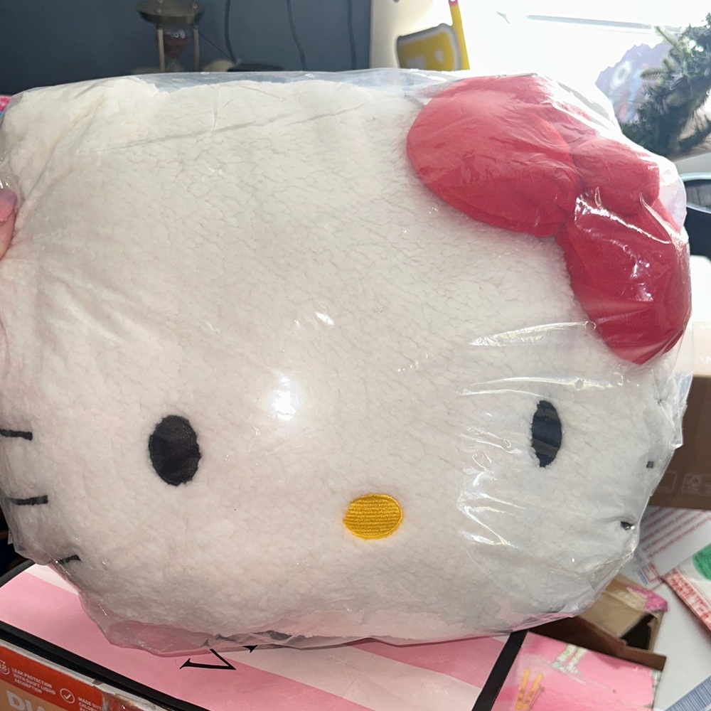 Hello Kitty Plush Pillow in White & Red this is truly so soft!